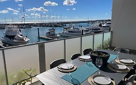 Northshore Nirvana, Mantra Building